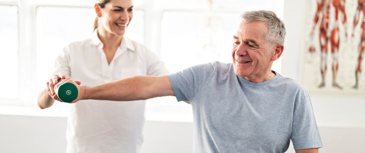 Fyzioterapia na zlepšenie pohybu a flexibility u pacientov s Parkinsonovou chorobou